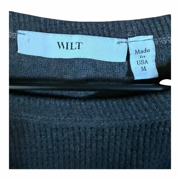 Wilt Gray Textured Waffle Knit Long Sleeve Top Made in USA Minimalist - Picture 3 of 8